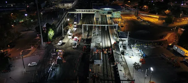 Railway signalling construction